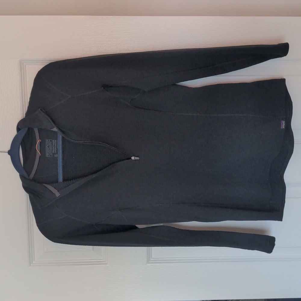 Patagonia Capilene Baselayer - Picture 2 of 4